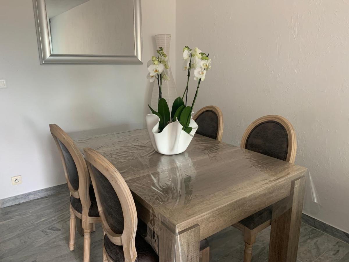 Appartement A 2 Pas De La Mer Cannes Kültér fotó